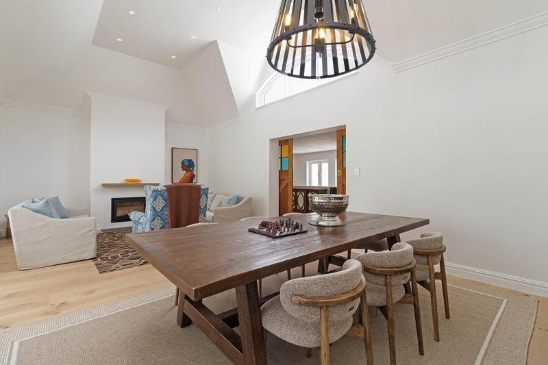 To Let 5 Bedroom Property for Rent in Steenberg Estate Western Cape